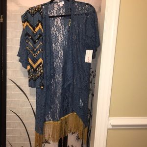 Lularoe small monroe and one size leggings set